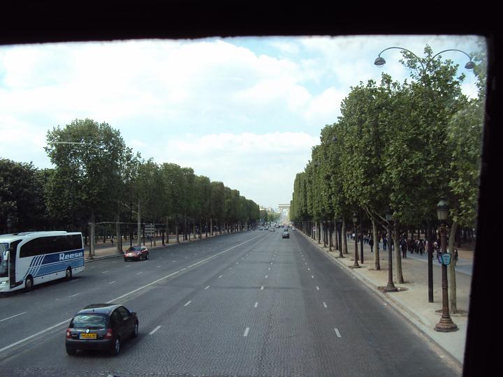 Champs-Elysees 1.jpg